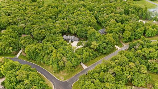 1147 Chippewa Drive NW, Rochester, MN 55901