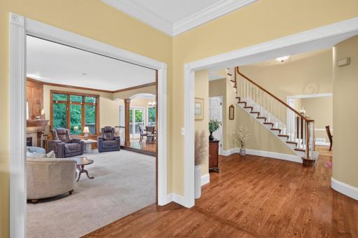 2300 Wildwood Court, Burnsville, MN 55306