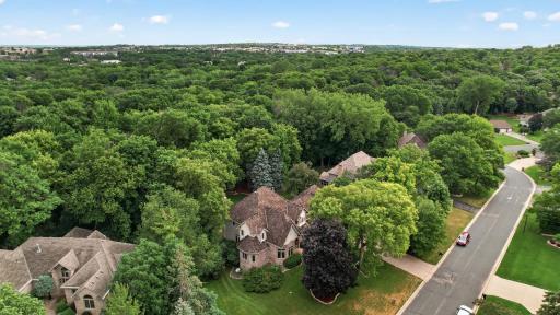 2300 Wildwood Court, Burnsville, MN 55306