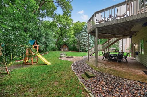 2300 Wildwood Court, Burnsville, MN 55306