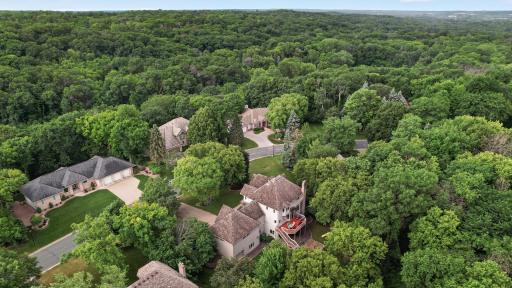 2300 Wildwood Court, Burnsville, MN 55306