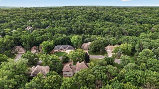 2300 Wildwood Court, Burnsville, MN 55306