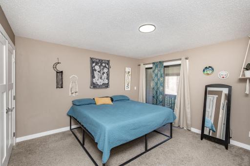 1721 42nd Street S, Fargo, ND 58103