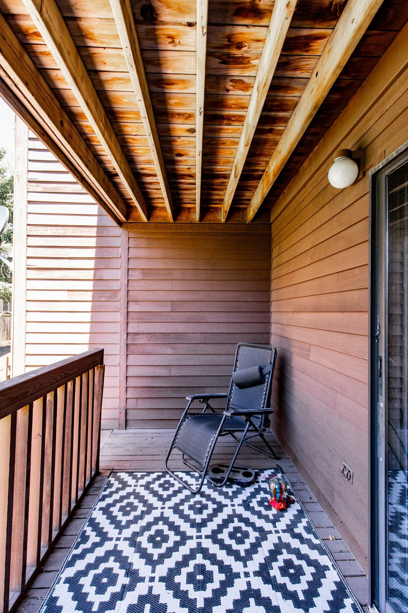 Main Floor Deck