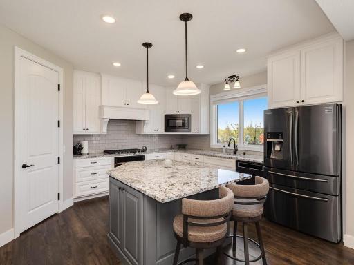 3419 Granite Way S, Saint Cloud, MN 56301