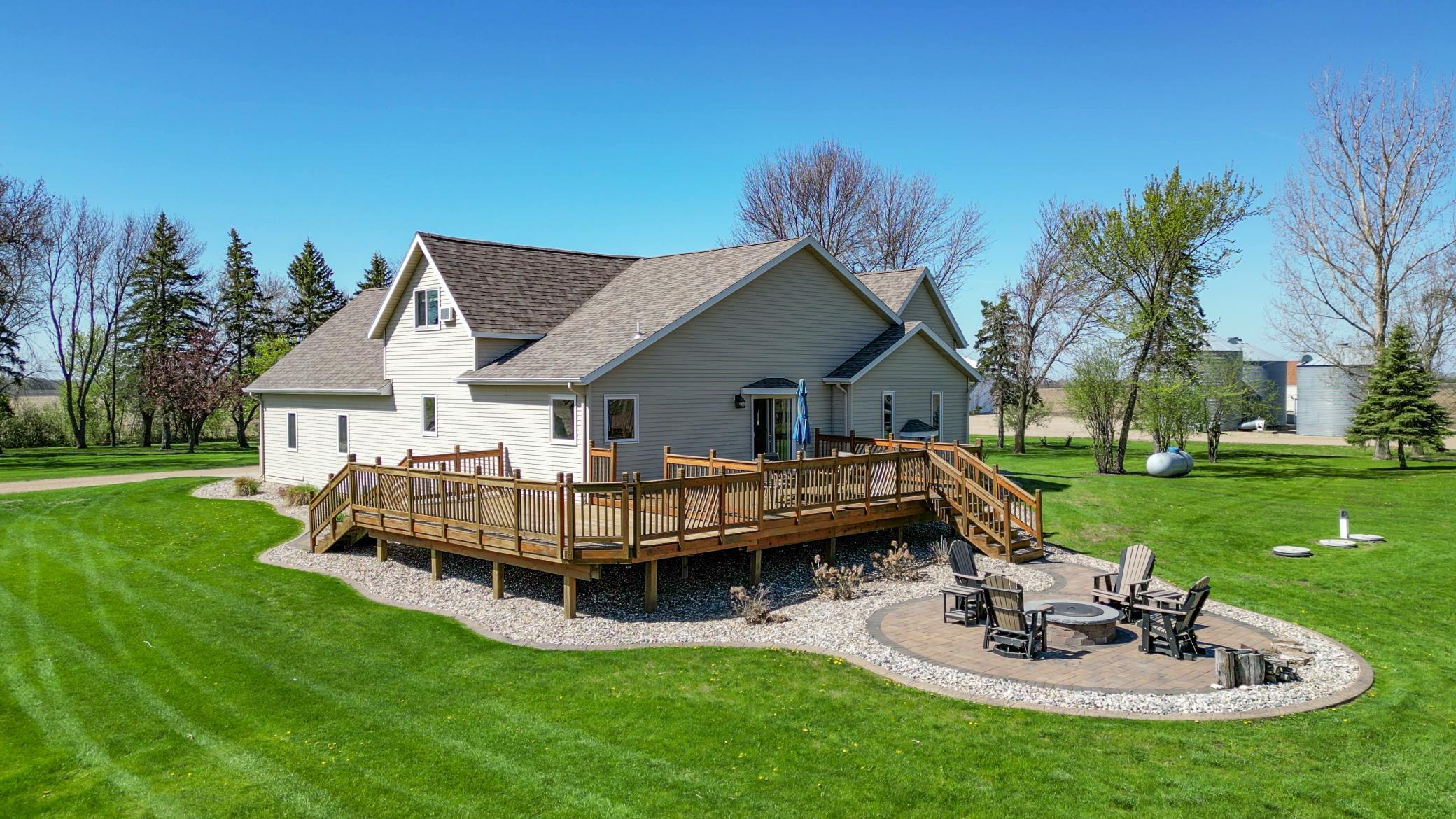23877 County Road 21 Exterior (30).jpg