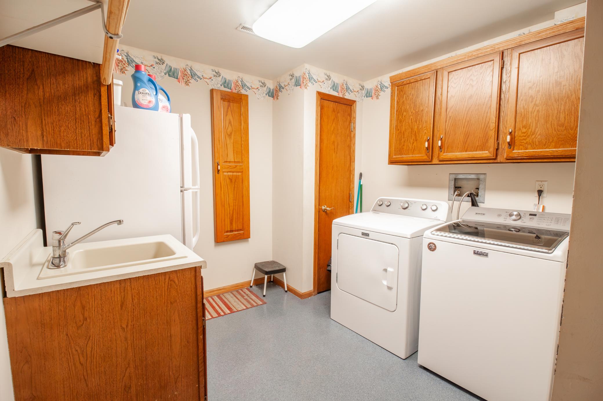 23877 County Road 21 Interior (1).jpg