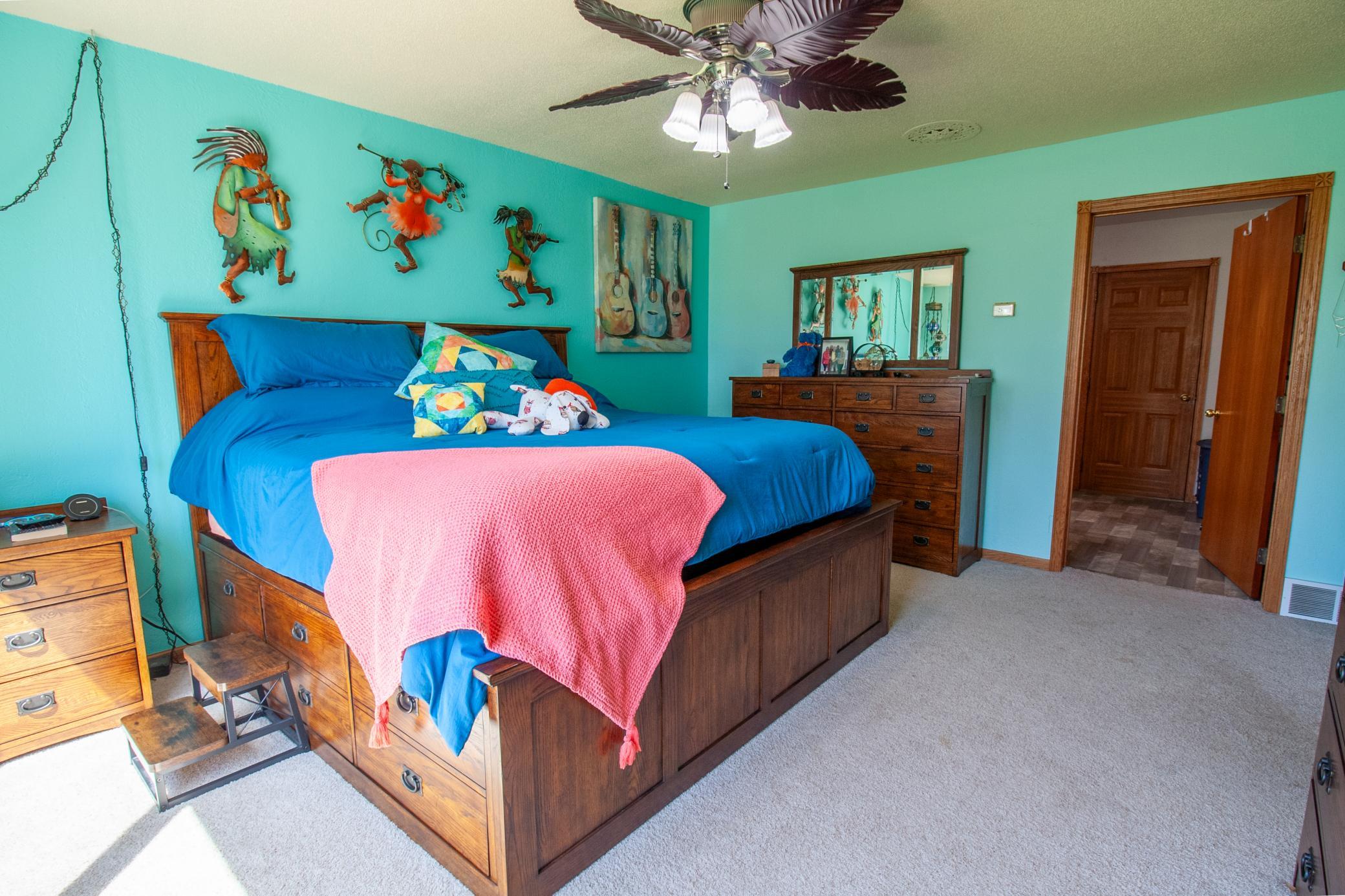 23877 County Road 21 Interior (34).jpg