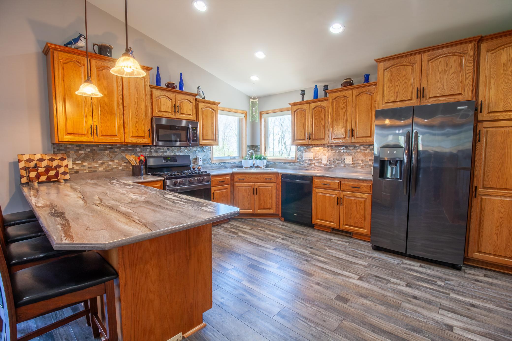 23877 County Road 21 Interior (41).jpg
