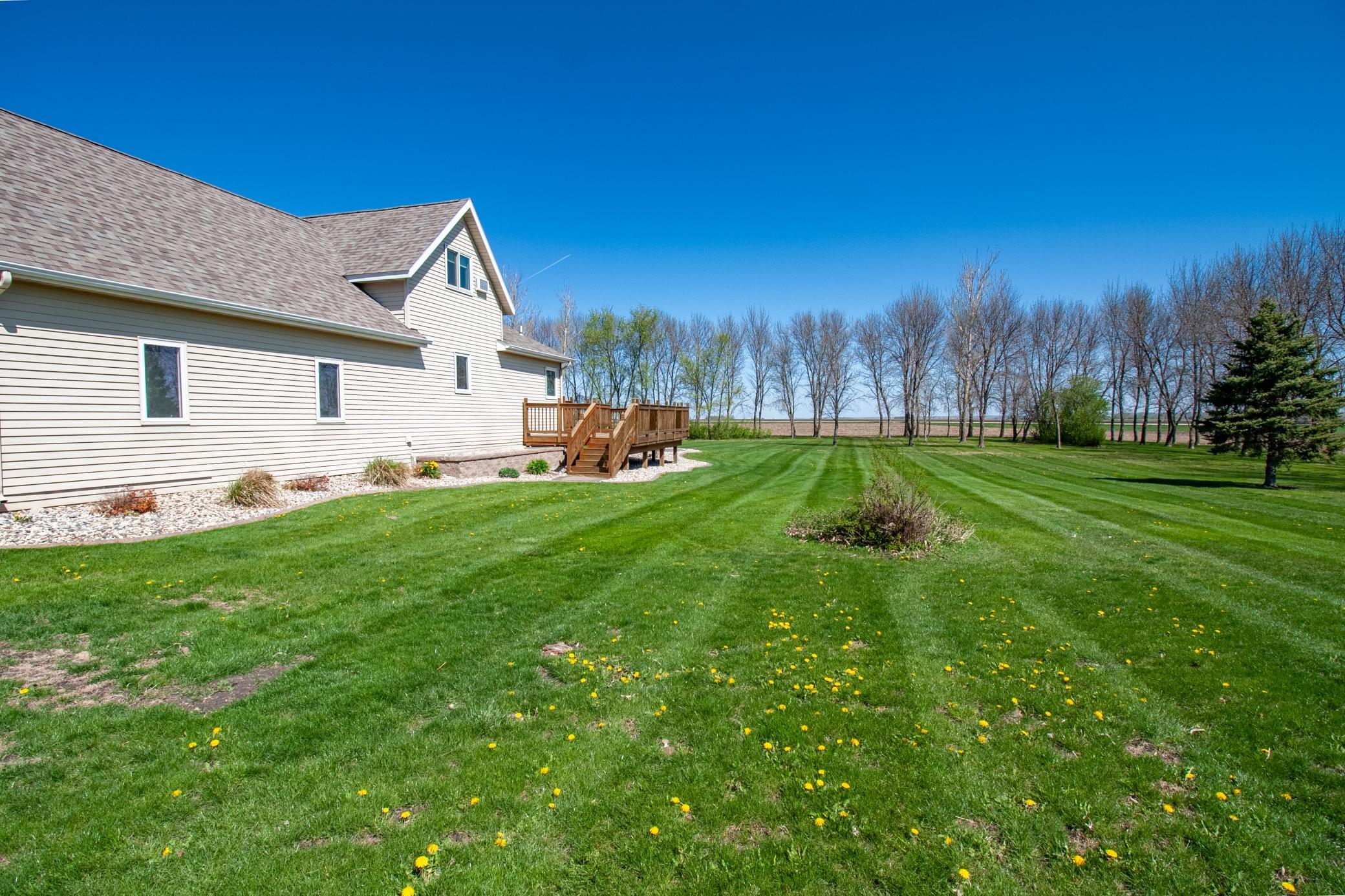 23877 County Road 21 Exterior (6).jpg