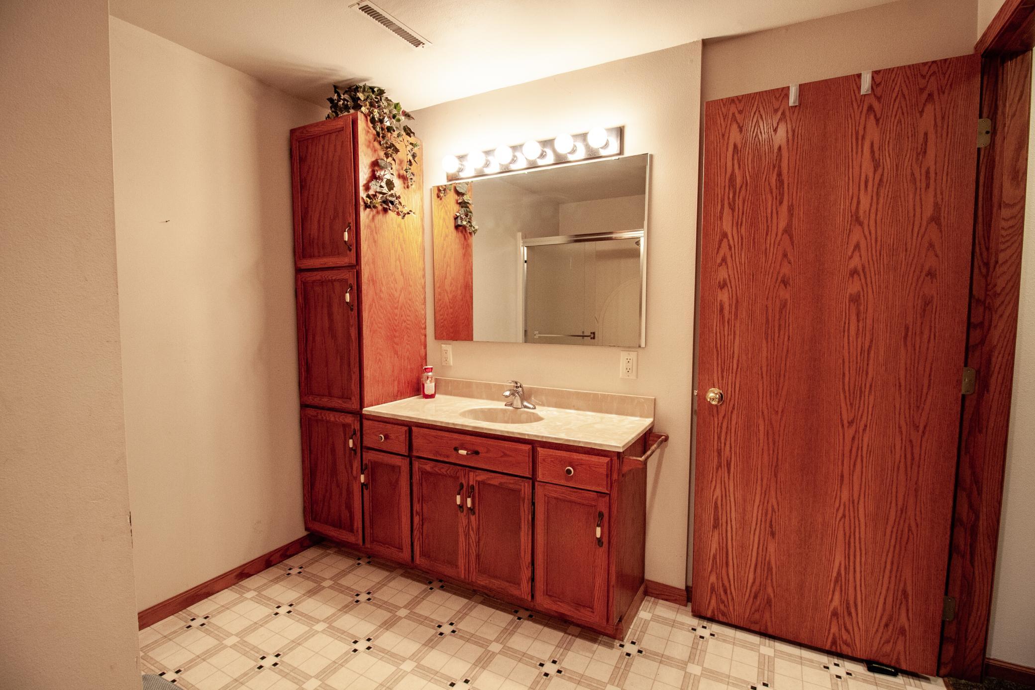 23877 County Road 21 Interior (7).jpg