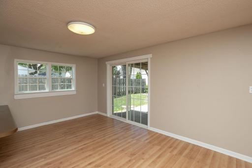 311 Center Avenue S, Eyota, MN 55934