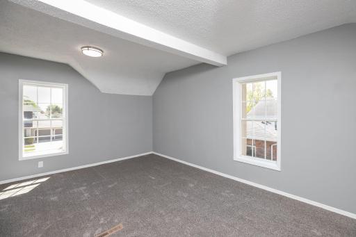 311 Center Avenue S, Eyota, MN 55934