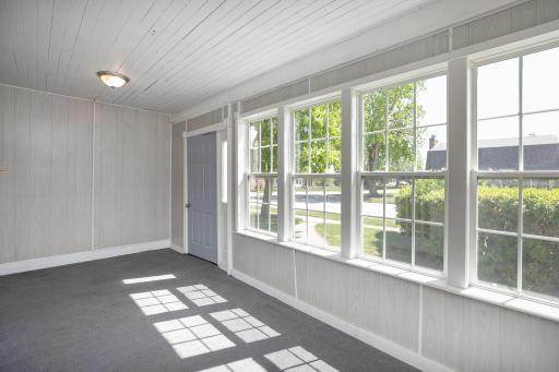 311 Center Avenue S, Eyota, MN 55934