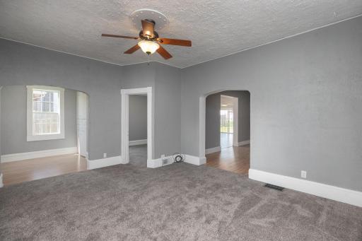 311 Center Avenue S, Eyota, MN 55934