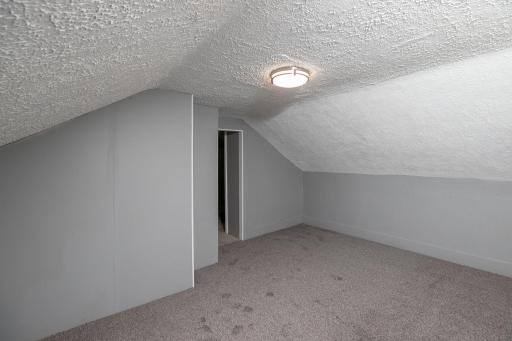 311 Center Avenue S, Eyota, MN 55934