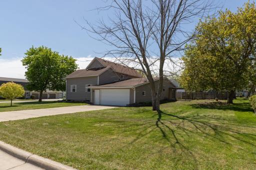 311 Center Avenue S, Eyota, MN 55934