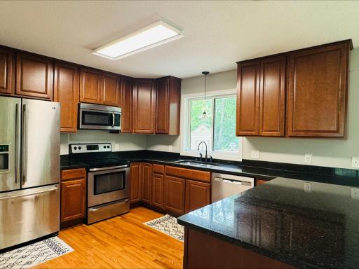 17800 Jamaica Circle, Lakeville, MN 55044