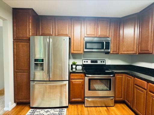 17800 Jamaica Circle, Lakeville, MN 55044