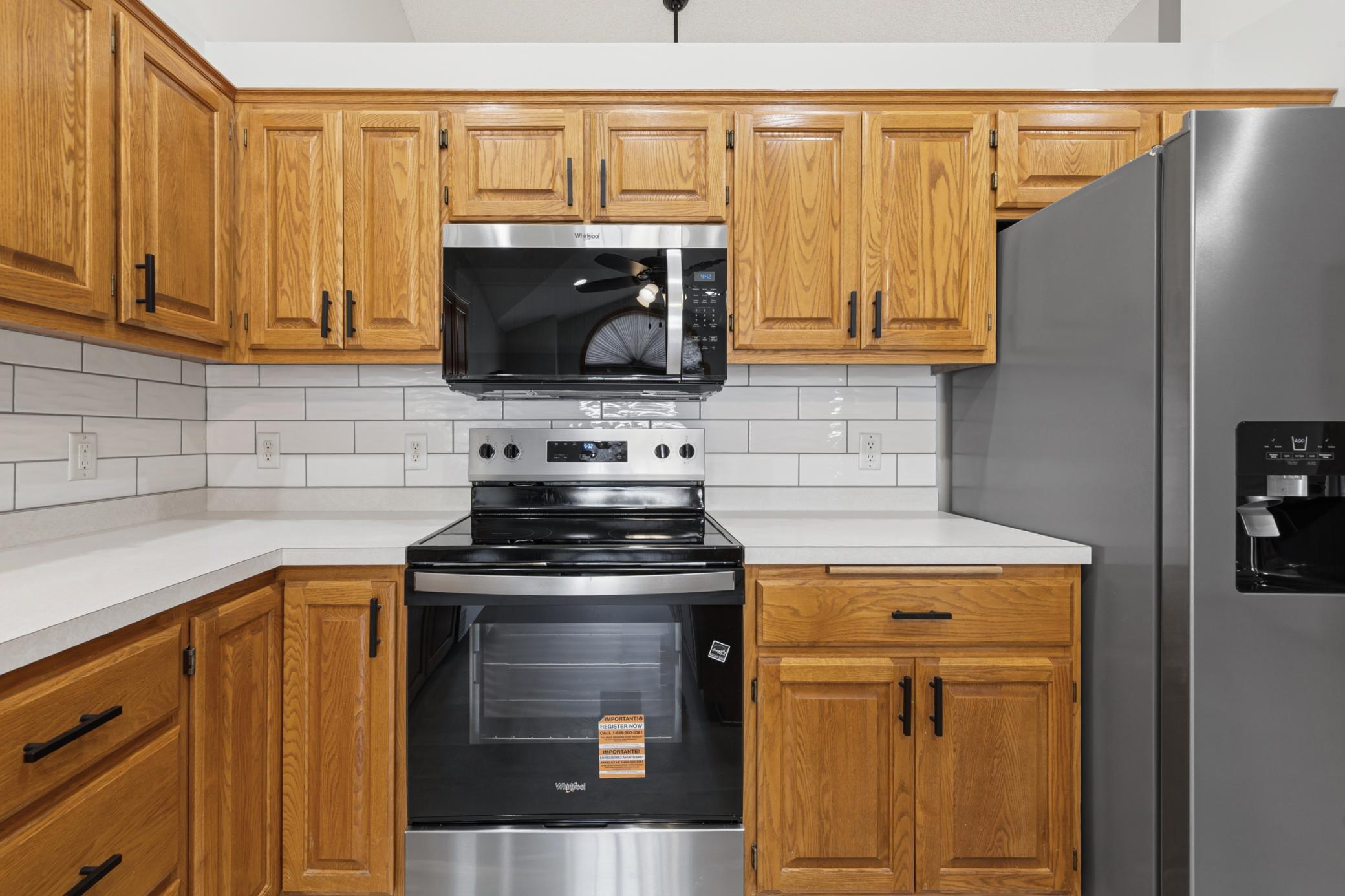 22_17 kitchen.jpg