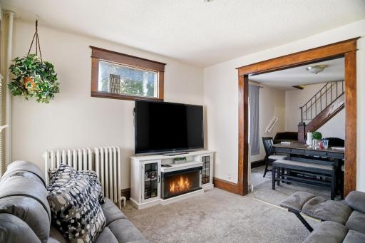 572 Ottawa Avenue, Saint Paul, MN 55107
