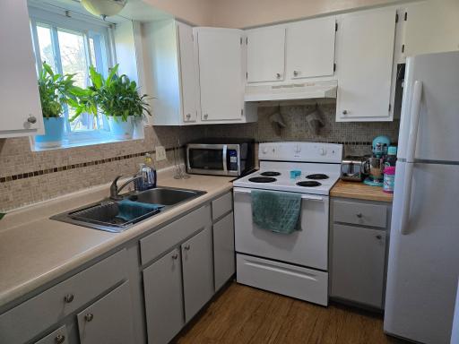2120 5th Street N, North Saint Paul, MN 55109