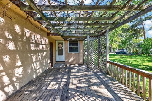 2431 Francis Street, South Saint Paul, MN 55075