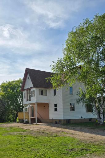 117 Red Lake Avenue N, Saint Hilaire, MN 56754