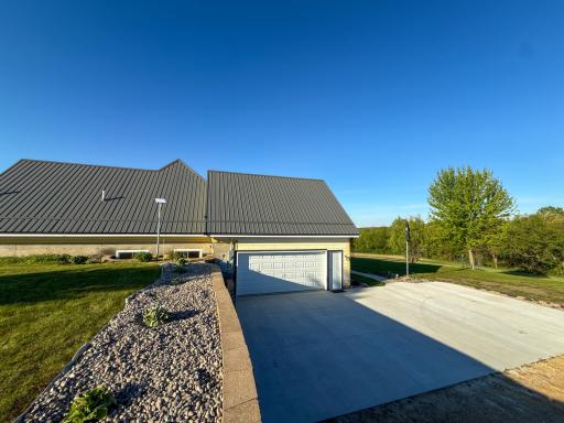 19807 Balentine Road, Caledonia, MN 55921