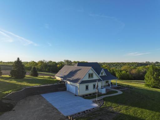 19807 Balentine Road, Caledonia, MN 55921