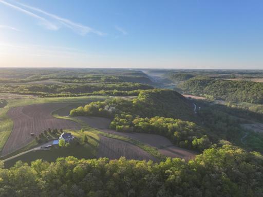 19807 Balentine Road, Caledonia, MN 55921
