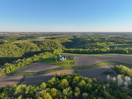 19807 Balentine Road, Caledonia, MN 55921