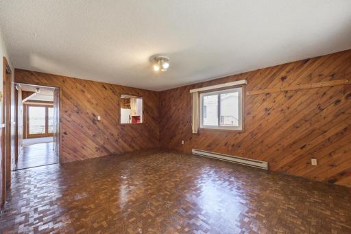 192 Shorewood Drive, Detroit Lakes, MN 56501