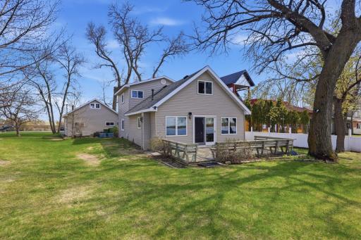 192 Shorewood Drive, Detroit Lakes, MN 56501