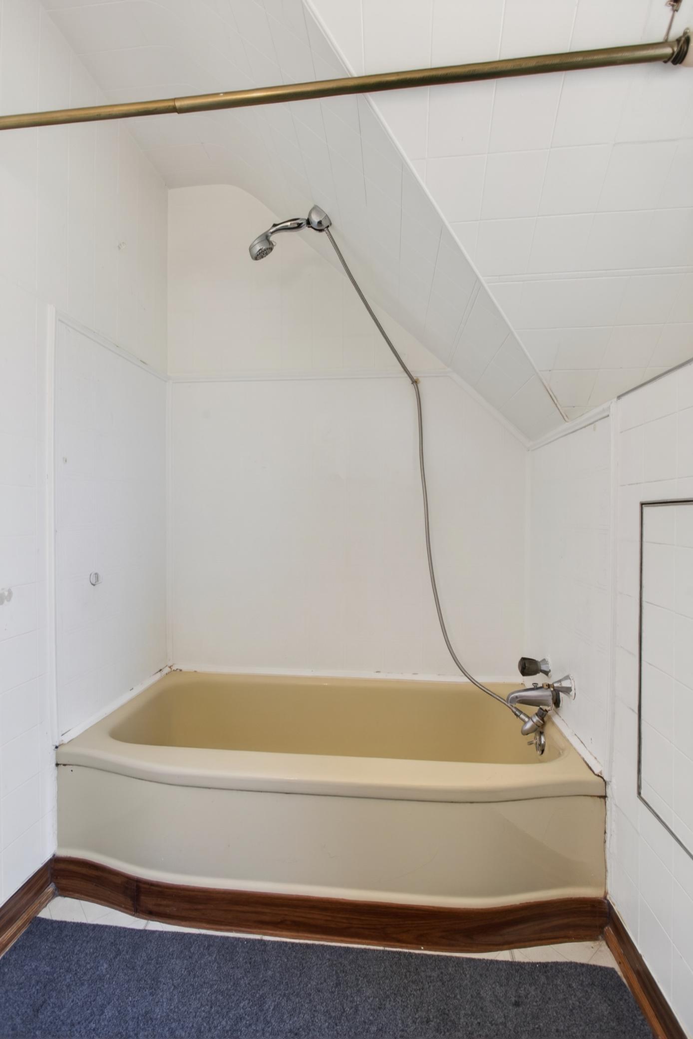 Bathroom Upstairs