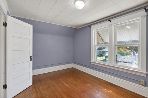 300 4th Avenue S, South Saint Paul, MN 55075