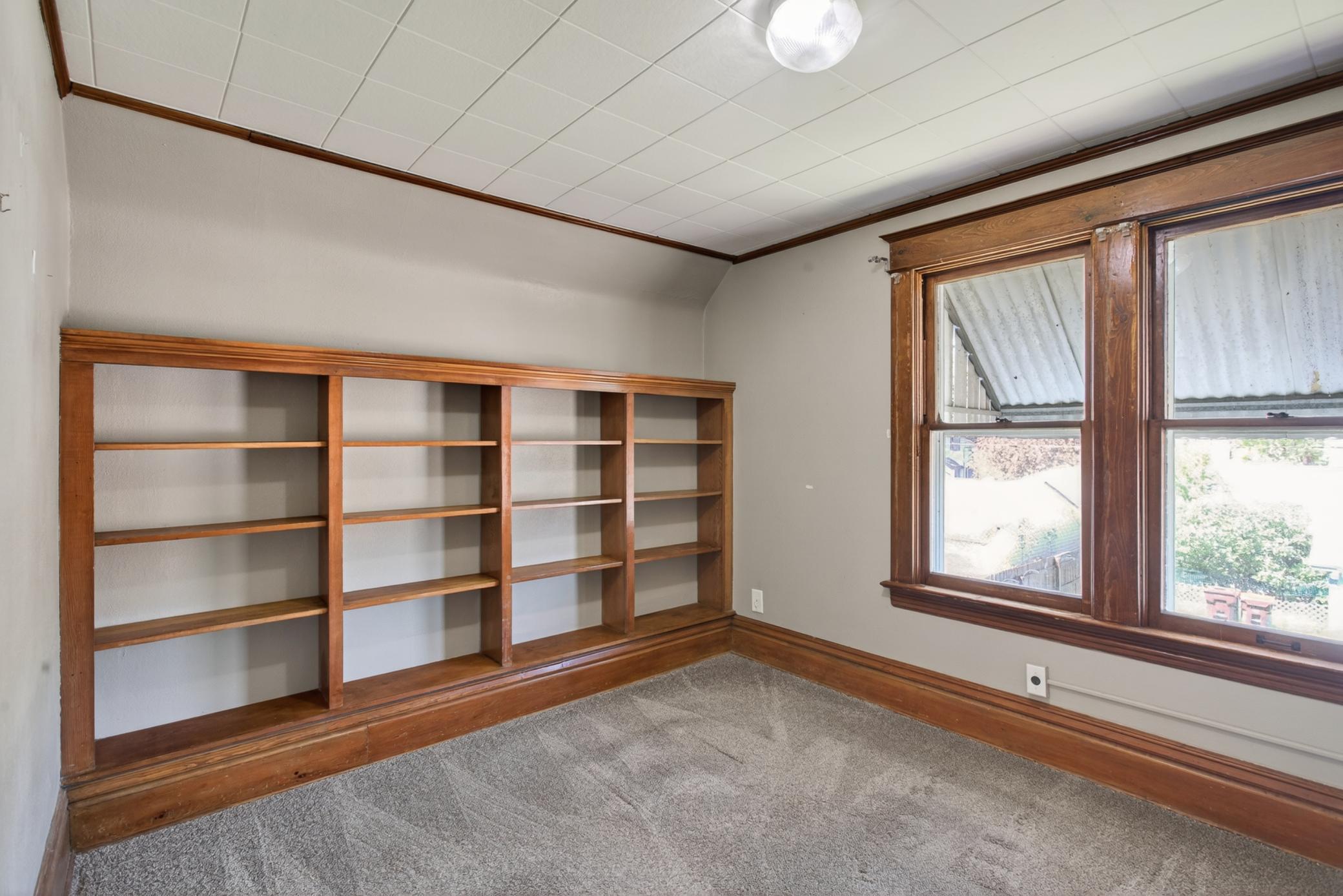 Upstairs Bedroom #3