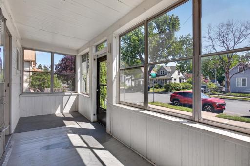 300 4th Avenue S, South Saint Paul, MN 55075