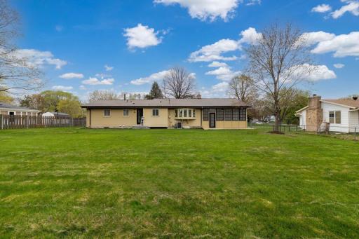 3009 W 100th Street, Minneapolis, MN 55431