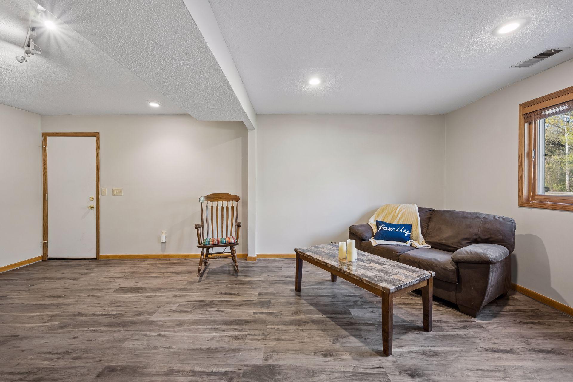 The hard surface flooring makes cleaning a breeze!