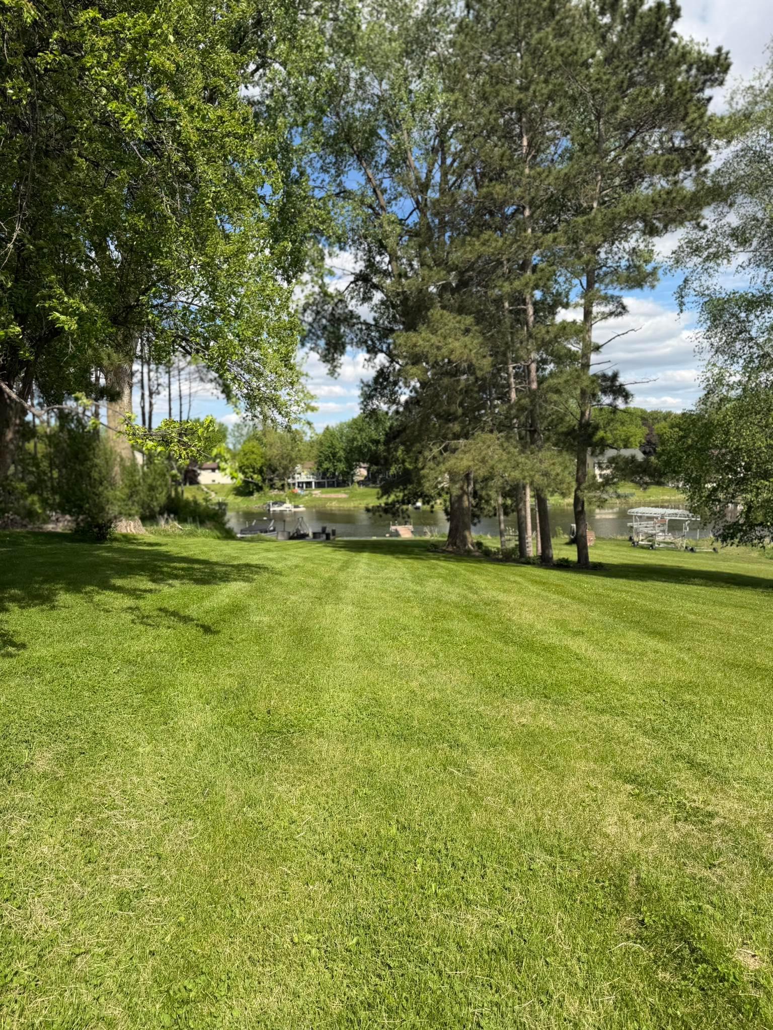lake2.jpg