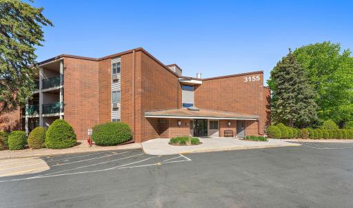 3155 Coachman Road, 308, Saint Paul, MN 55121
