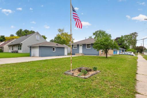3 bed 2 bath home for sale 1317 11th Ave SE Rochester MN 55904