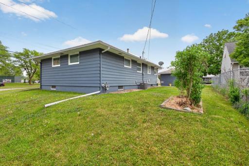 3 bed 2 bath home for sale 1317 11th Ave SE Rochester MN 55904