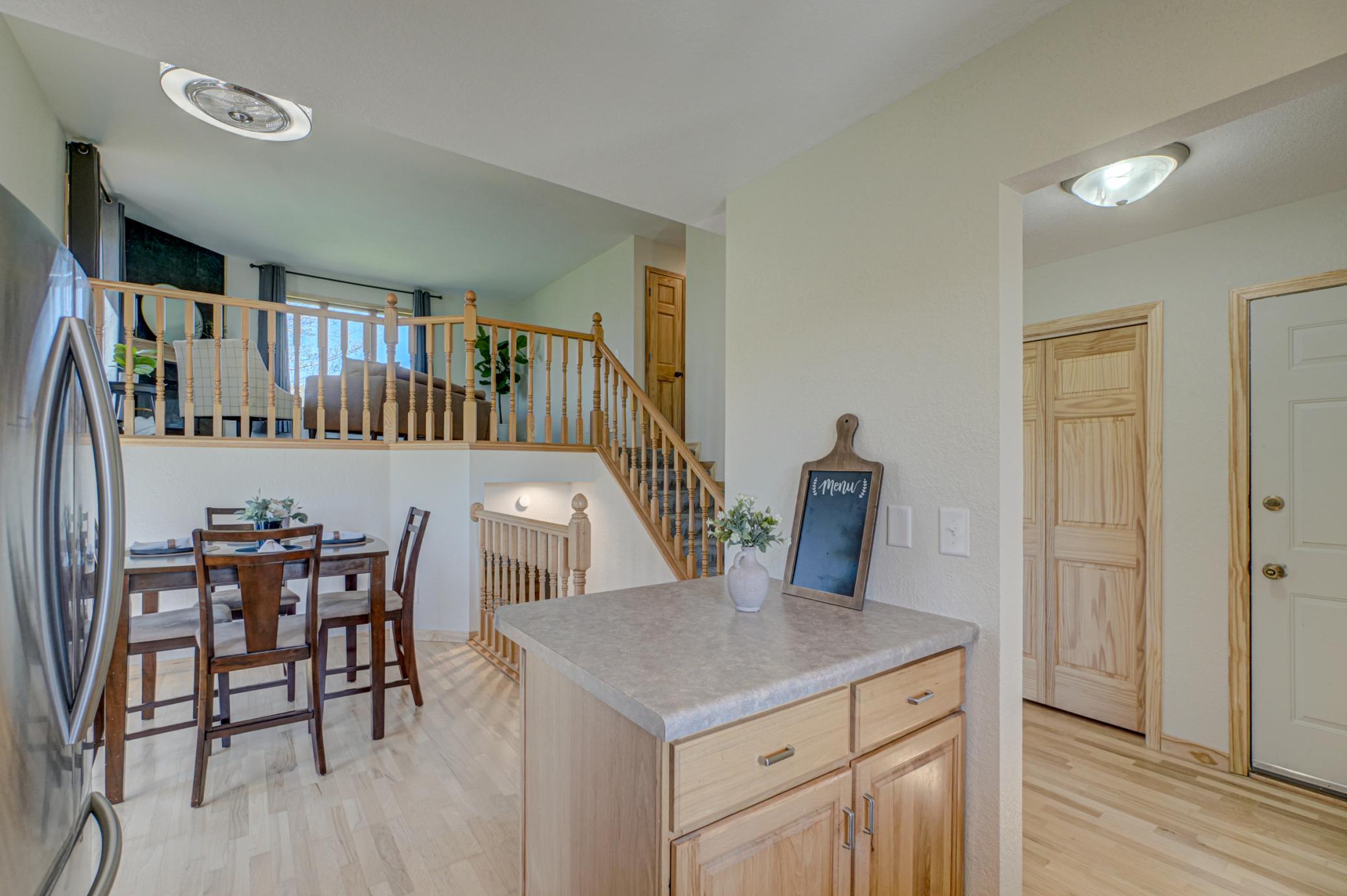 897 217th St-29.jpg