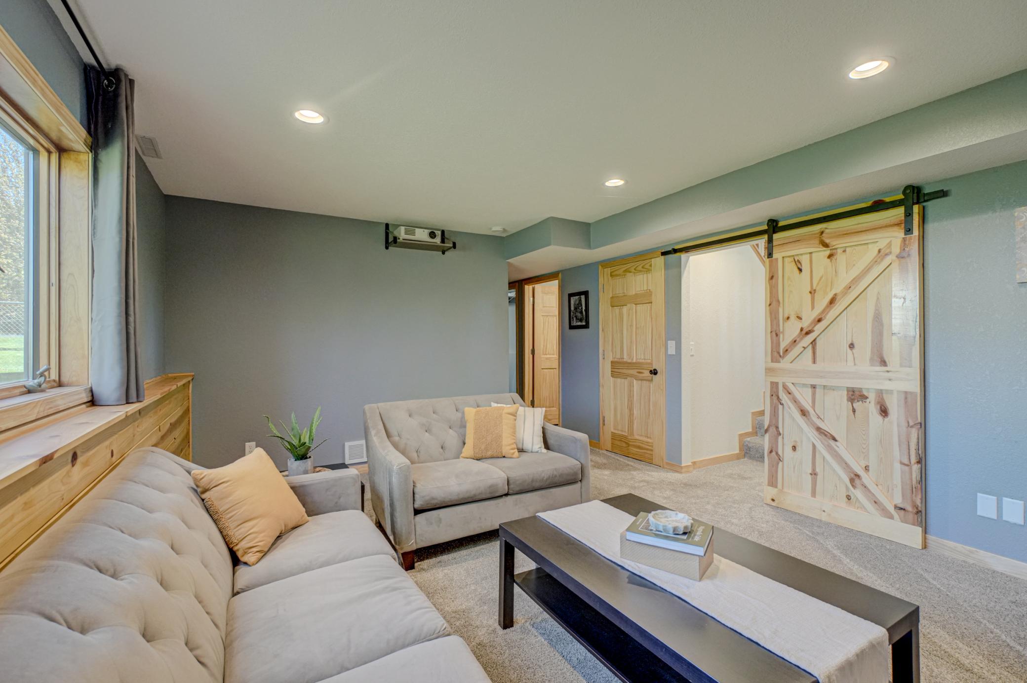 897 217th St-54.jpg