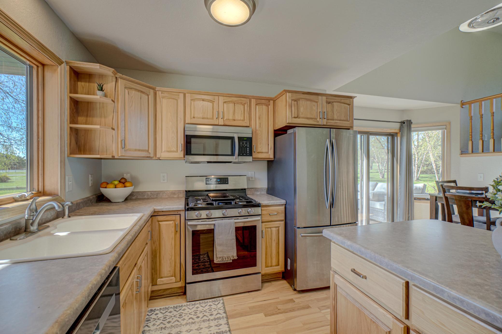 897 217th St-30.jpg