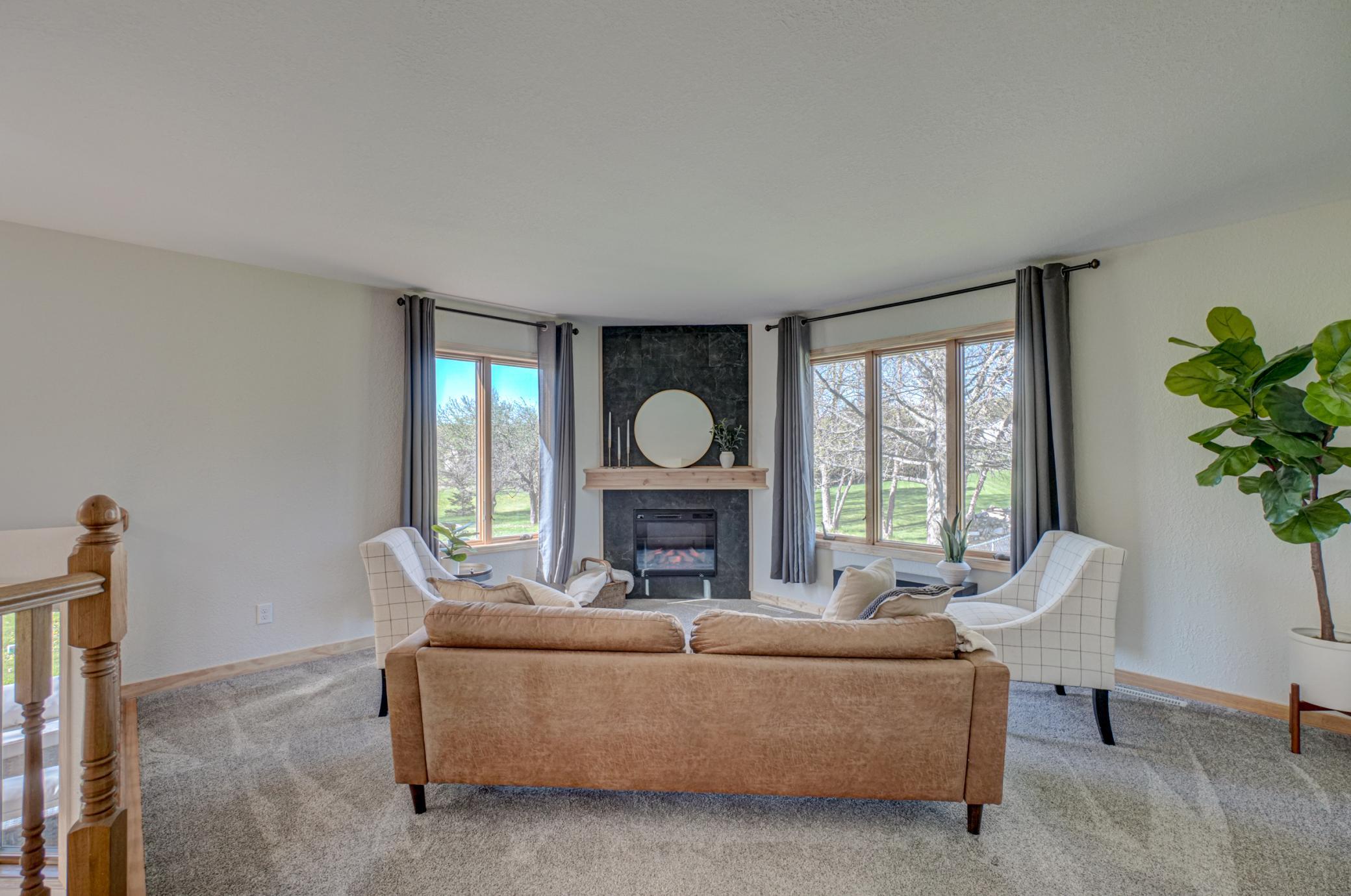 897 217th St-33.jpg