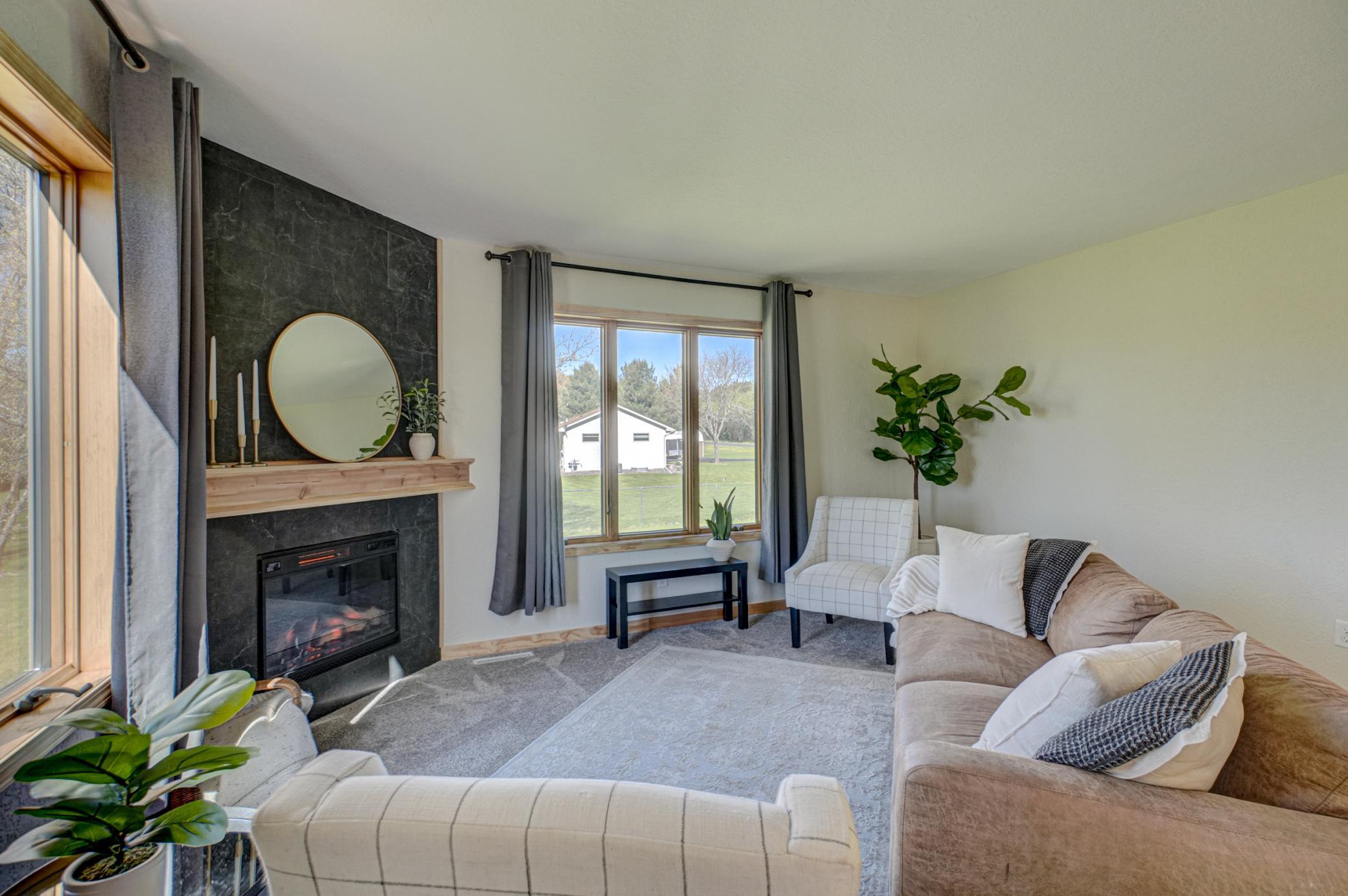 897 217th St-39.jpg