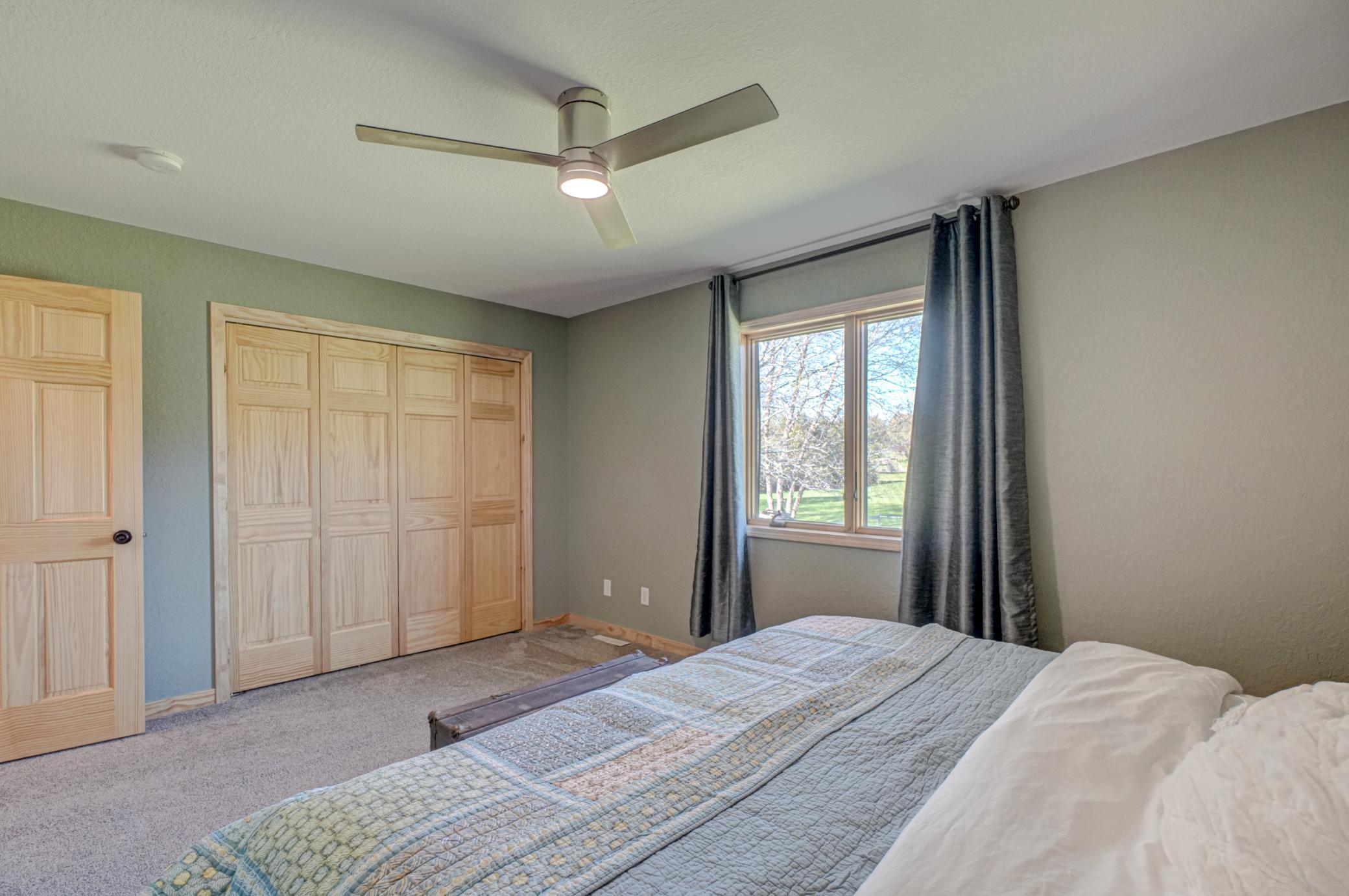 897 217th St-45.jpg